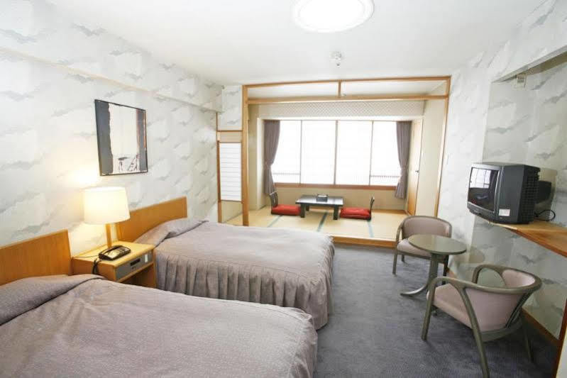 Hotel Ravie Kawaryo Ito  Dış mekan fotoğraf